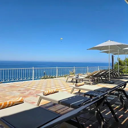 Margaux Kathisma, Breathtaking Views & Unforgettable Sunsets - Minutes From Iconic *