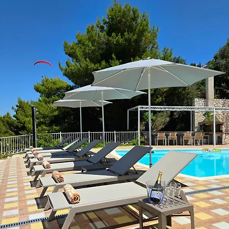 Feriehus Margaux Kathisma, Breathtaking Views & Unforgettable Sunsets - Minutes From Iconic *