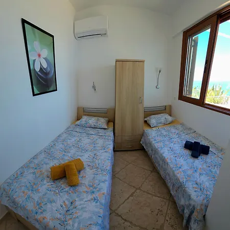 בית נופש Margaux Kathisma, Breathtaking Views & Unforgettable Sunsets - Minutes From Iconic